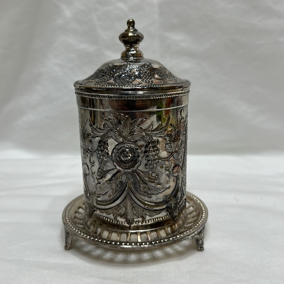 Silver plated biscuit barrel